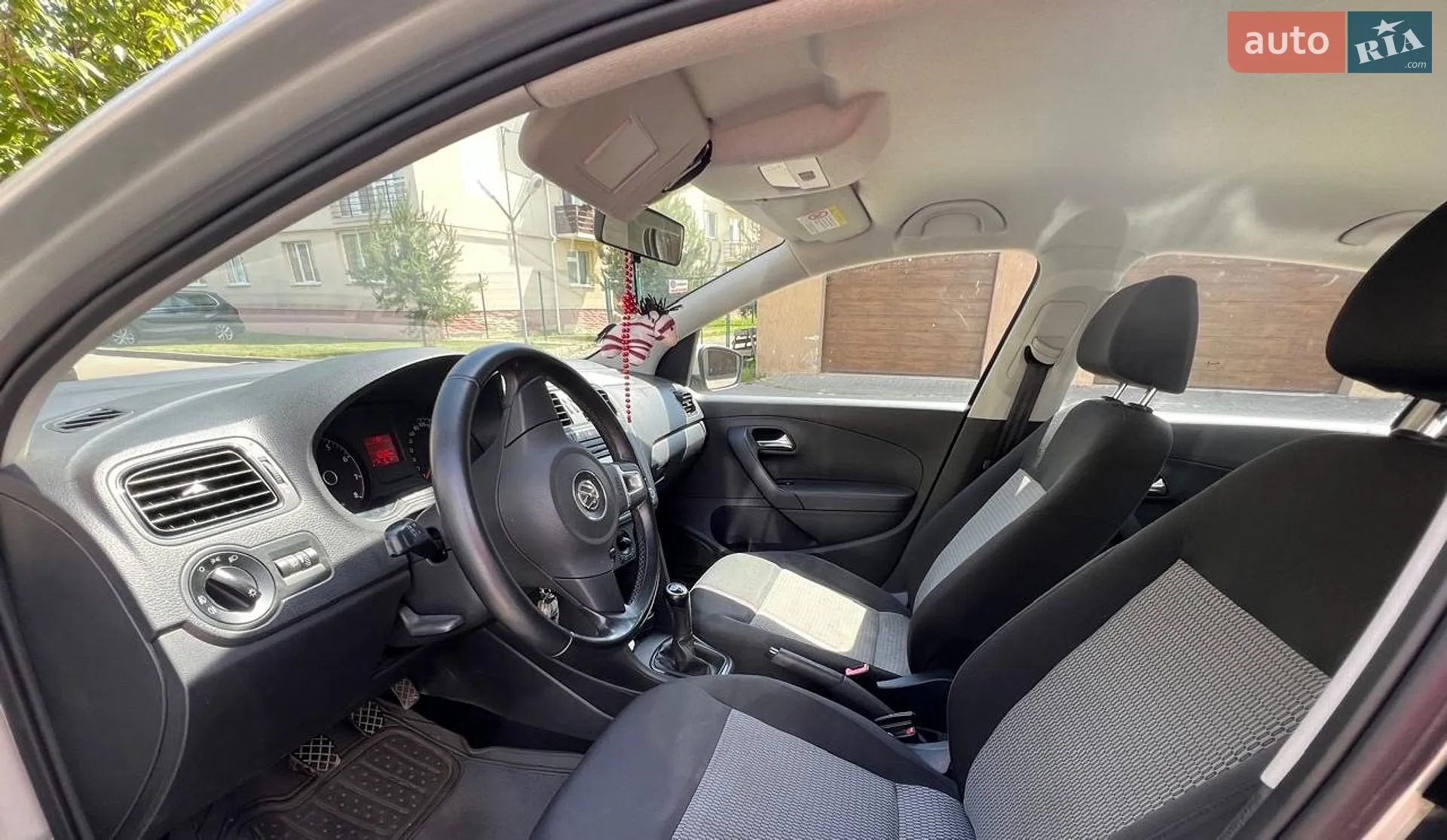 2012 Volkswagen Polo - мініатюра 8