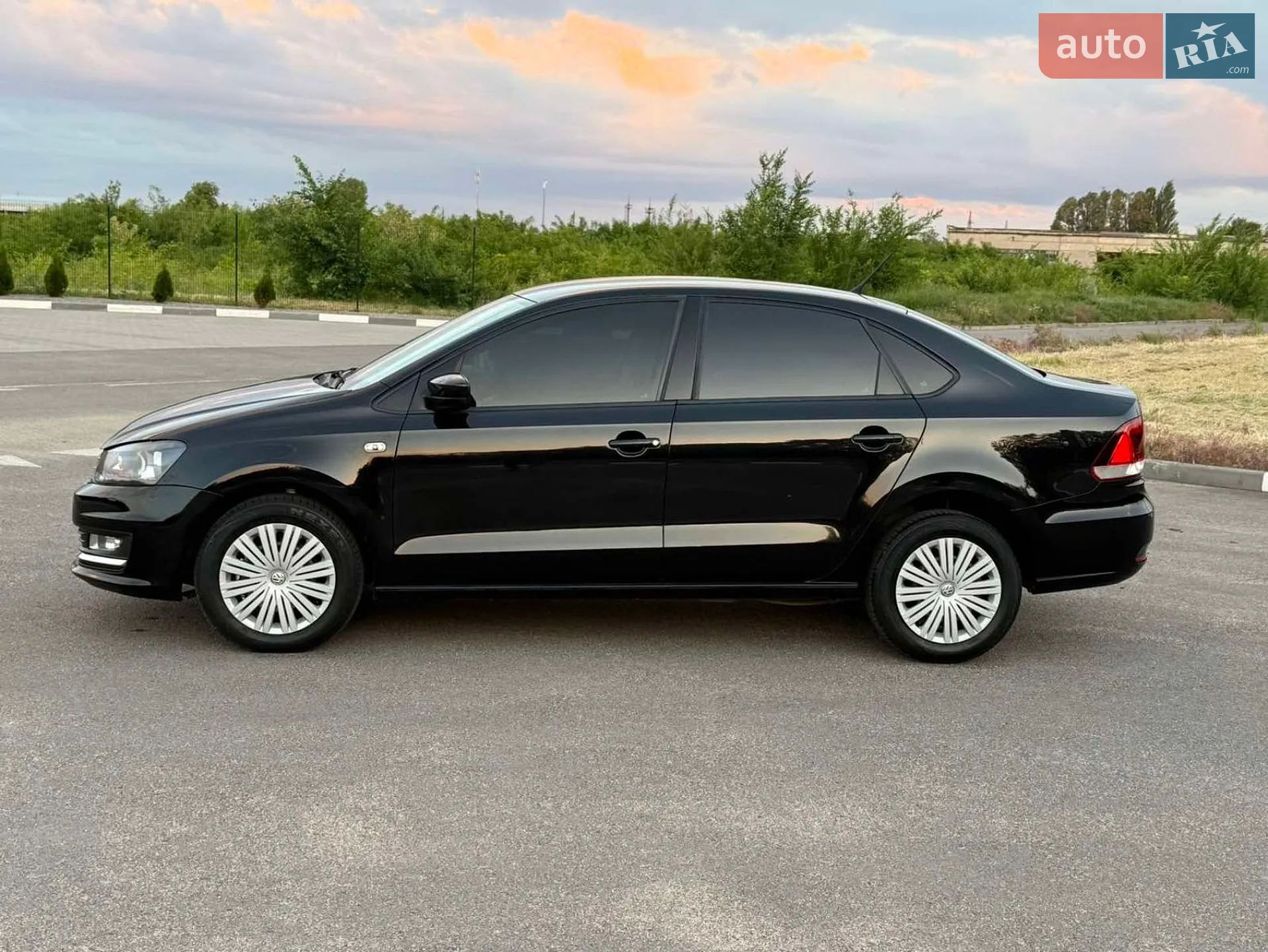 2017 Volkswagen Polo - мініатюра 5
