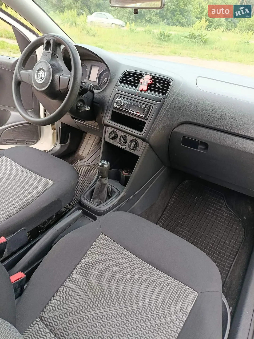 2013 Volkswagen Polo - мініатюра 15