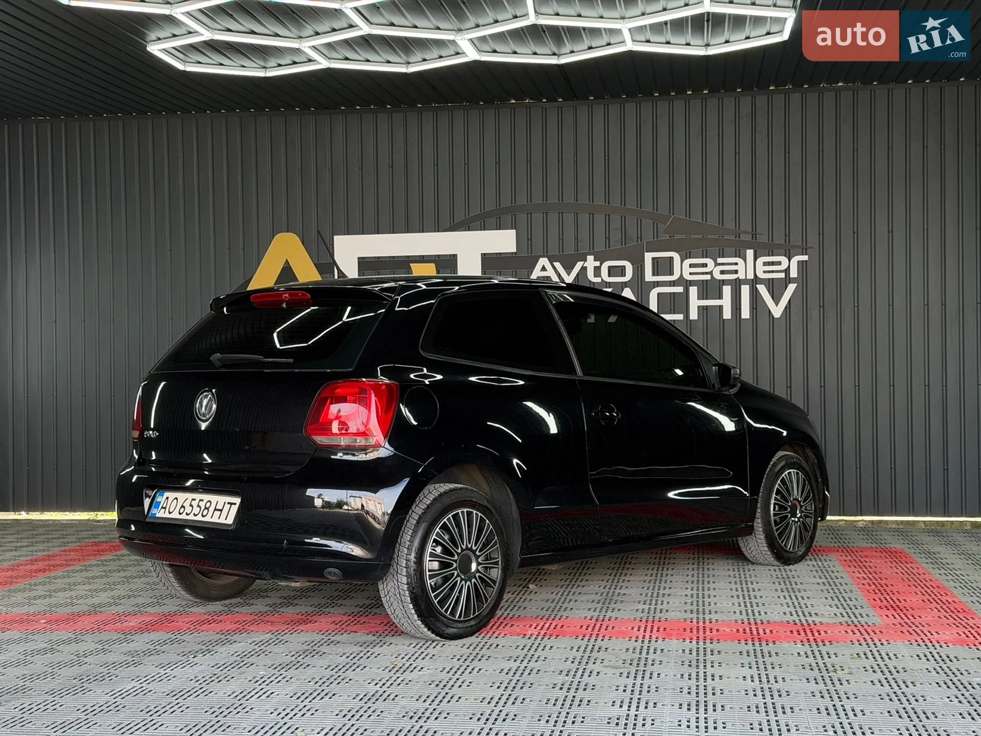 2011 Volkswagen Polo - мініатюра 11
