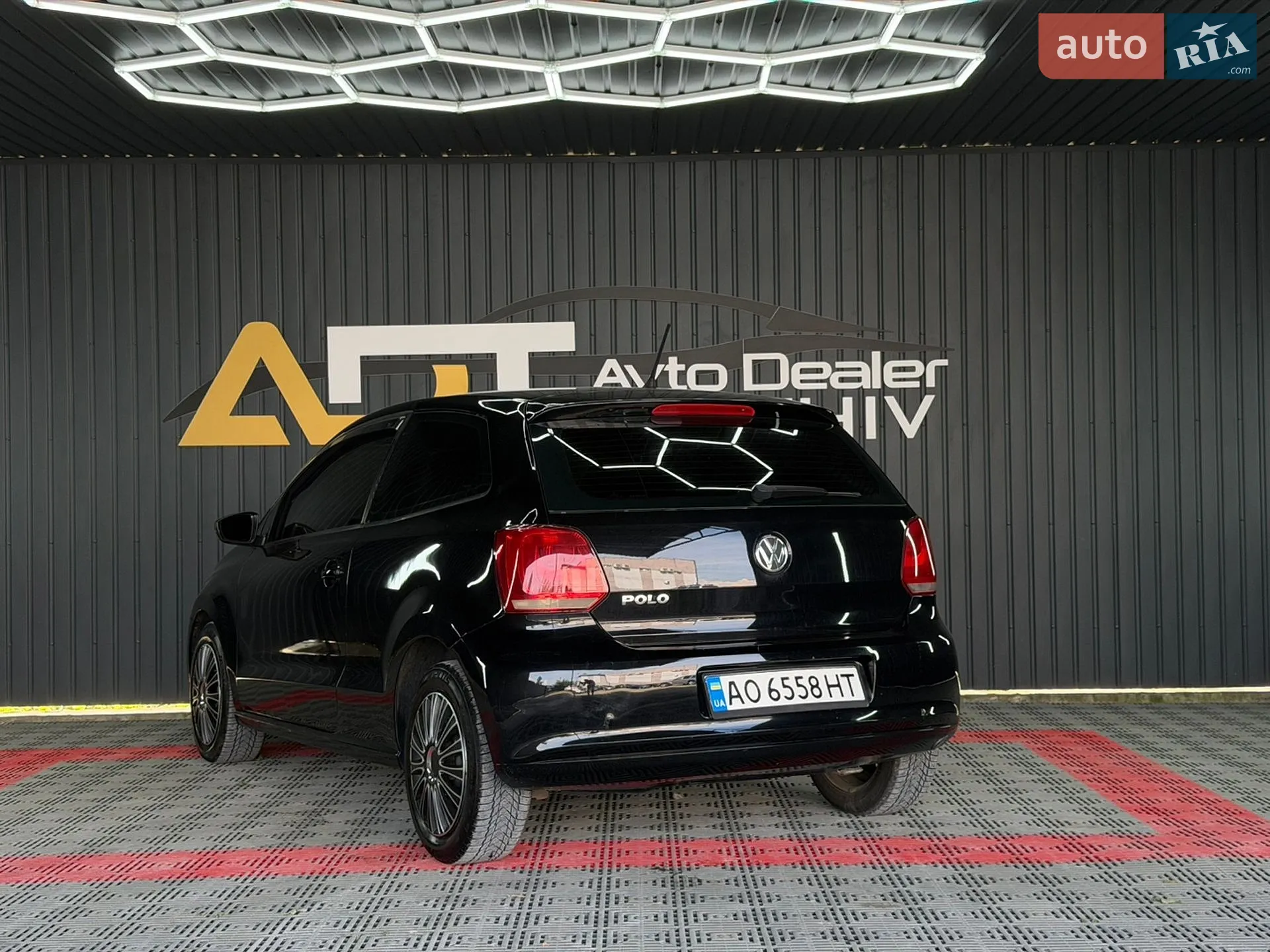 2011 Volkswagen Polo - мініатюра 14
