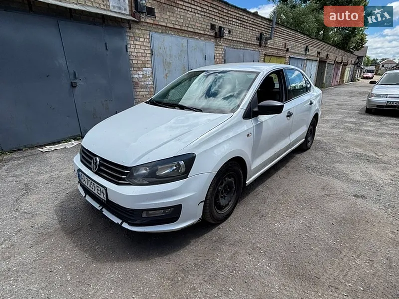 Volkswagen Polo 2016 VIN XW8ZZZ61ZHG008602 фото оголошення 6 з 44