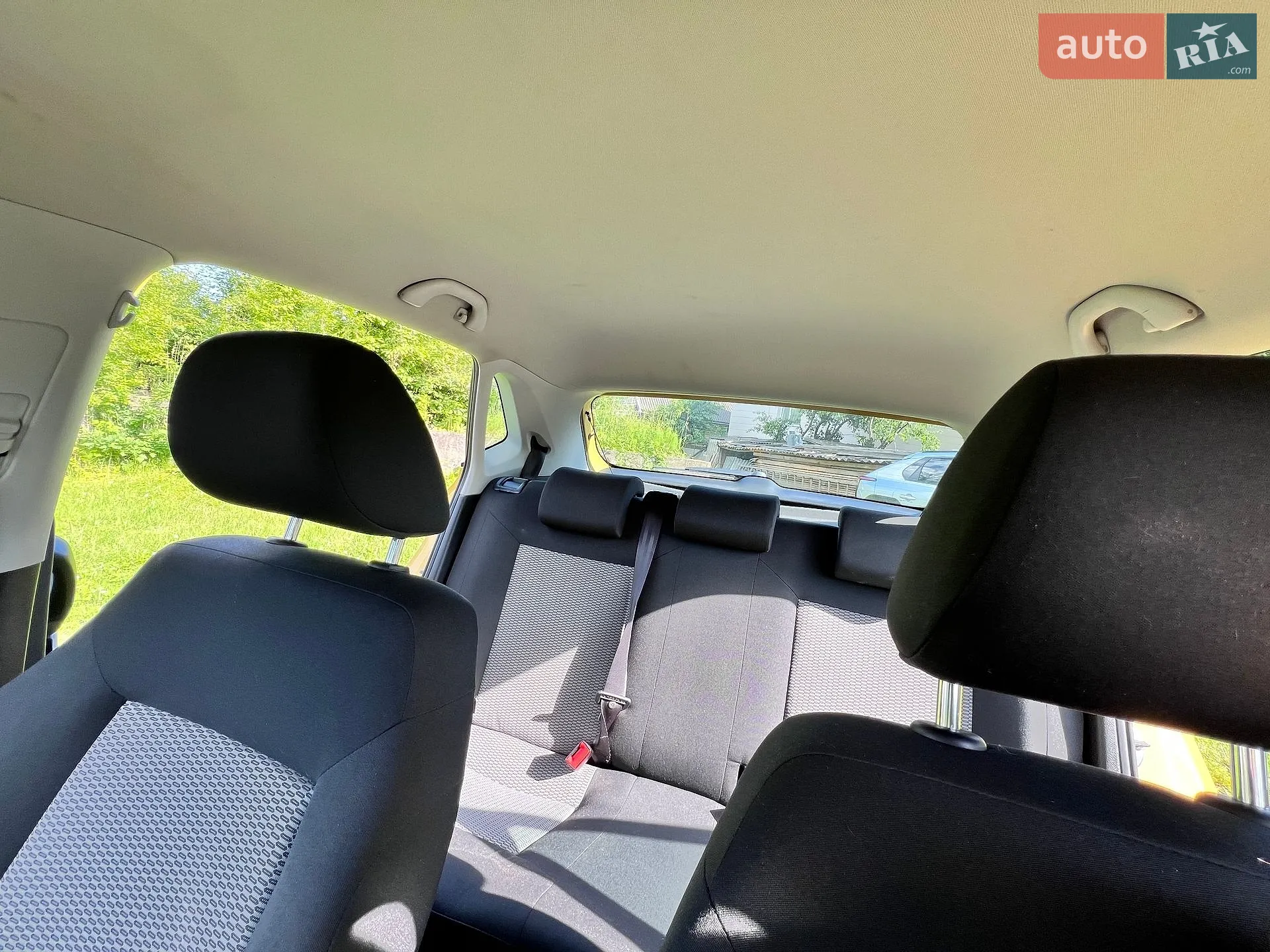 2011 Volkswagen Polo - мініатюра 14
