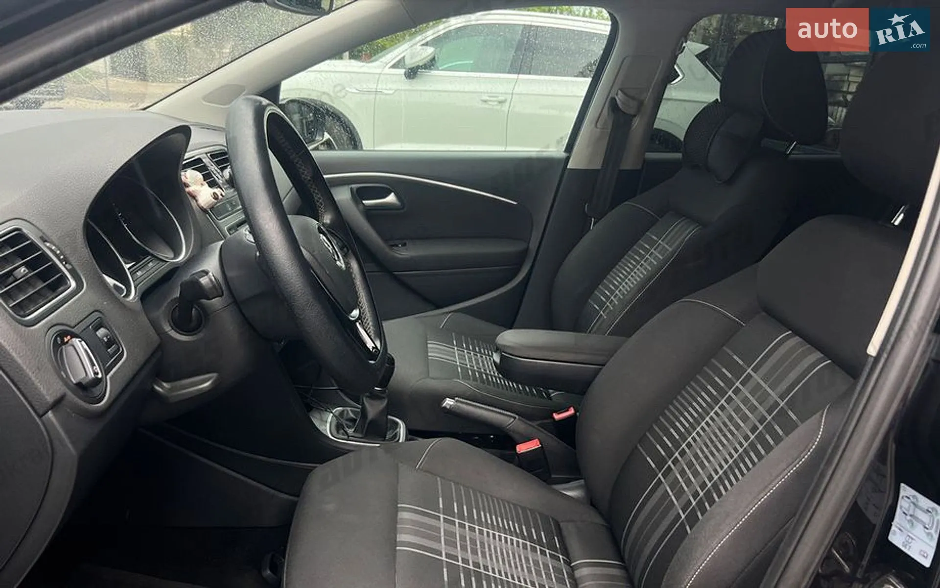 2015 Volkswagen Polo - мініатюра 9