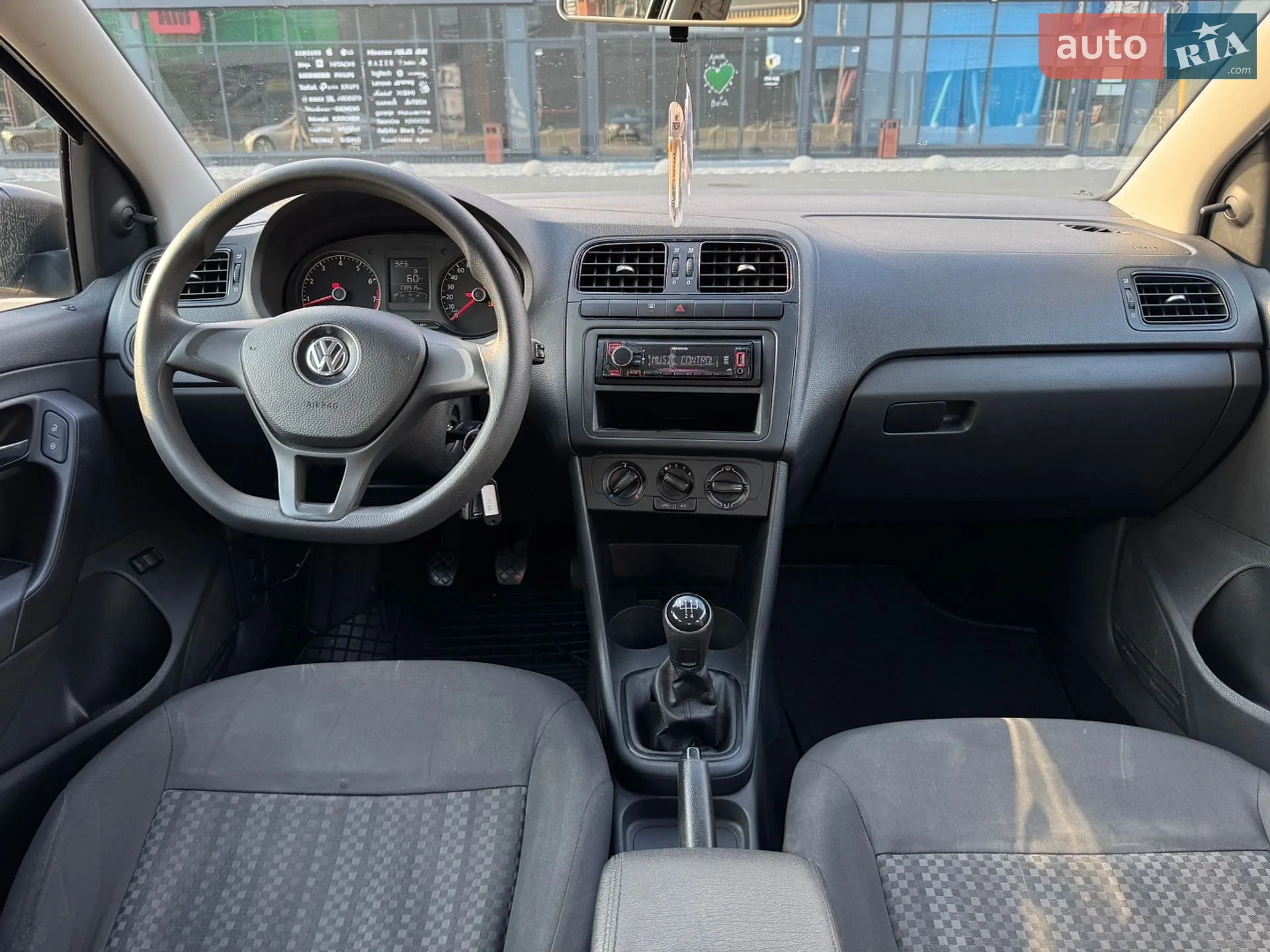 2018 Volkswagen Polo - мініатюра 12