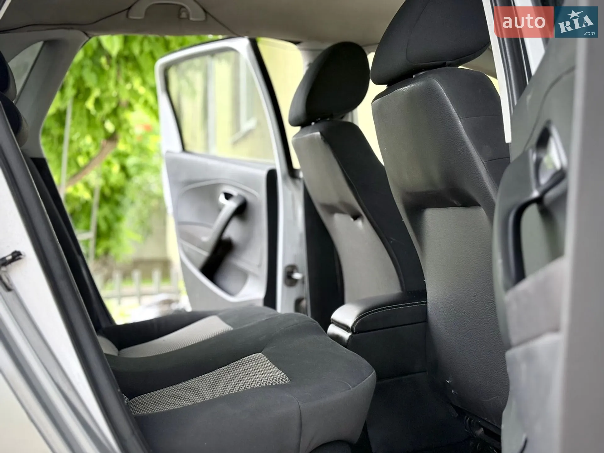 2011 Volkswagen Polo - мініатюра 12