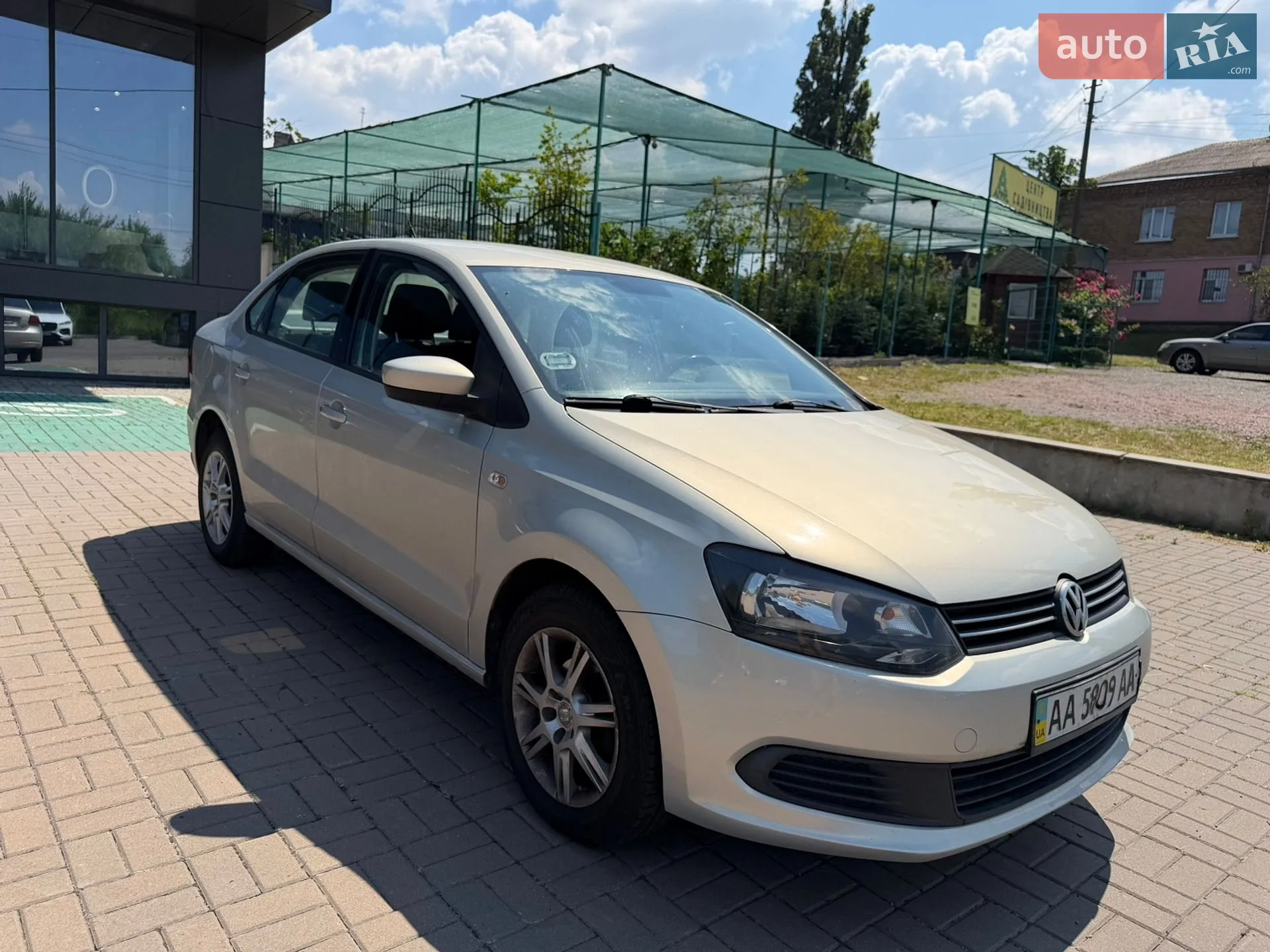 Volkswagen Polo 2013 VIN XW8ZZZ61ZCG066287 фото оголошення 8 з 44