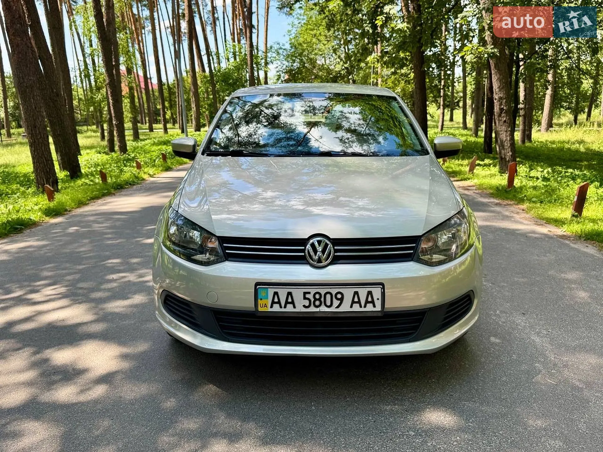 Volkswagen Polo 2013 VIN XW8ZZZ61ZCG066287 фото оголошення 2 з 44