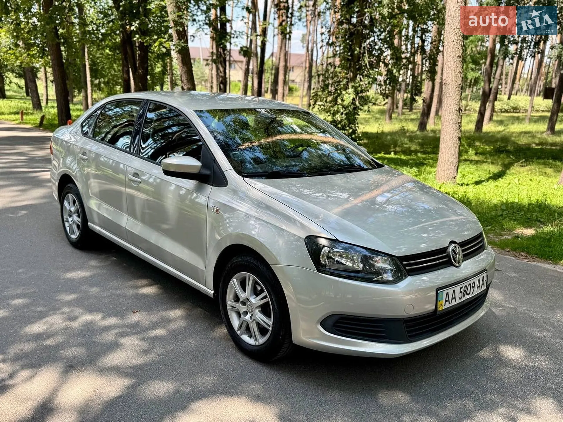 Volkswagen Polo 2013 VIN XW8ZZZ61ZCG066287 фото оголошення 4 з 44