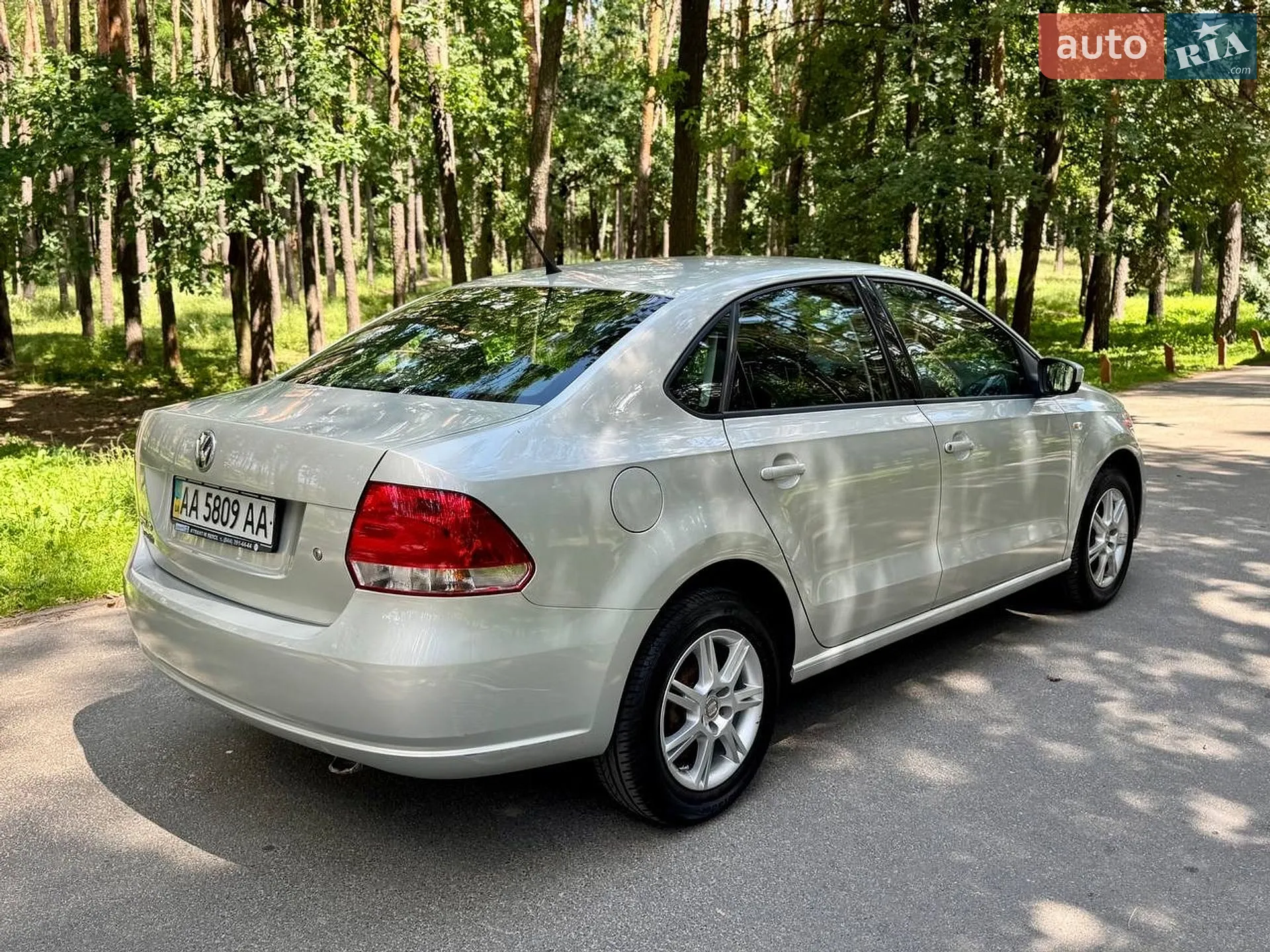 Volkswagen Polo 2013 VIN XW8ZZZ61ZCG066287 фото оголошення 6 з 44