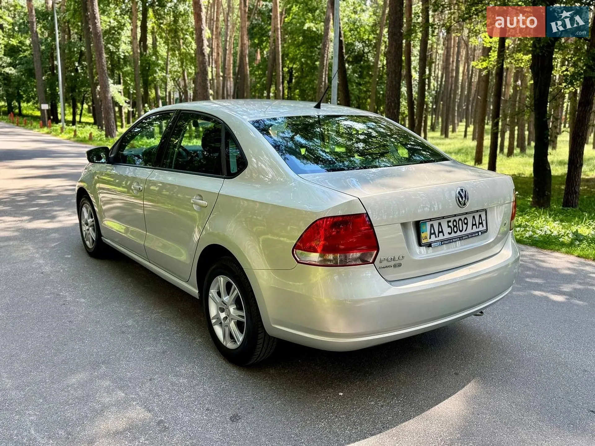 Volkswagen Polo 2013 VIN XW8ZZZ61ZCG066287 фото оголошення 9 з 44