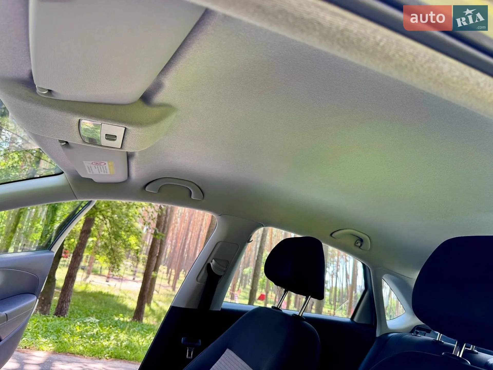 Volkswagen Polo 2013 VIN XW8ZZZ61ZCG066287 фото оголошення 41 з 44