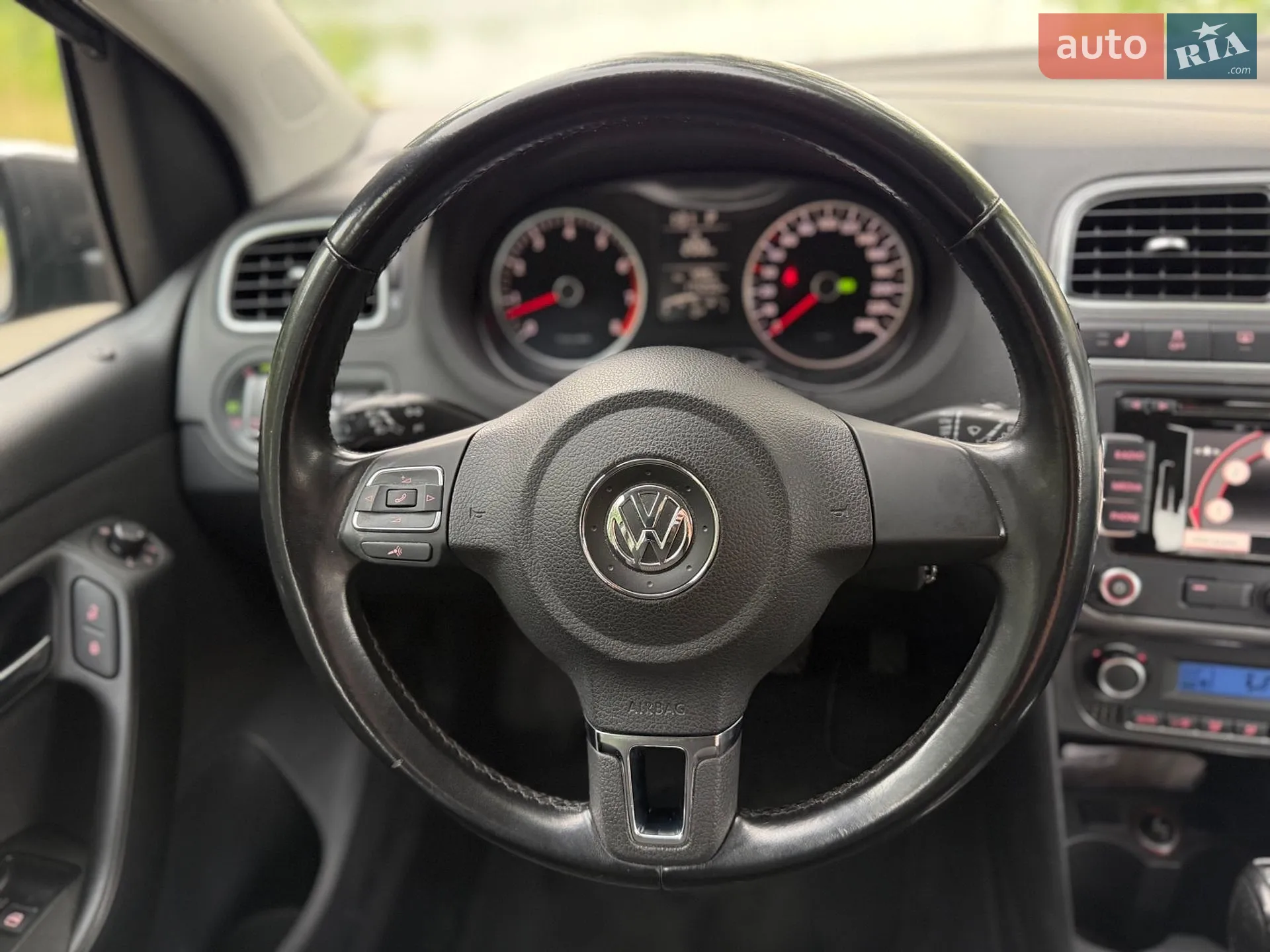 2010 Volkswagen Polo - мініатюра 13