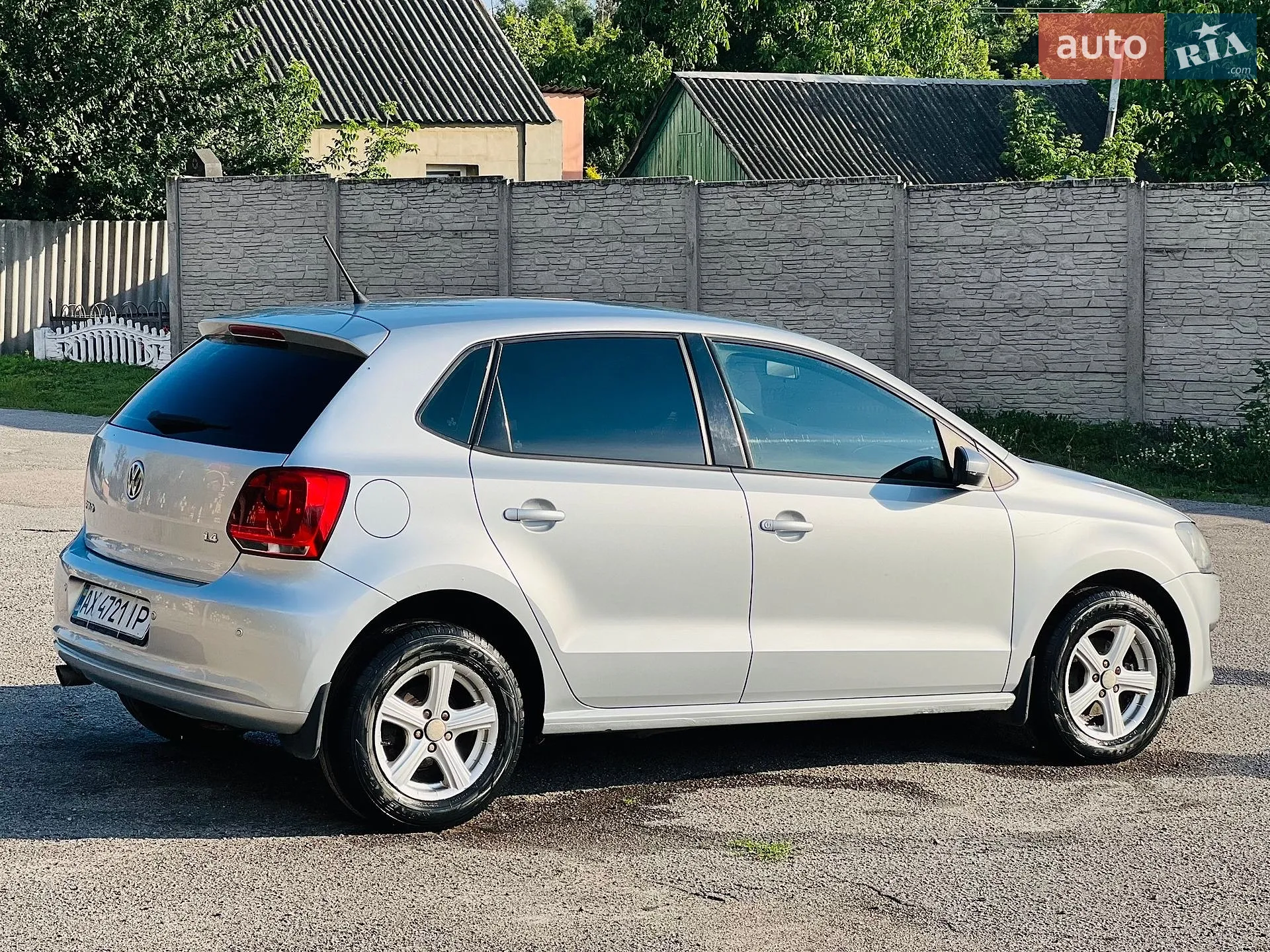2012 Volkswagen Polo - мініатюра 10