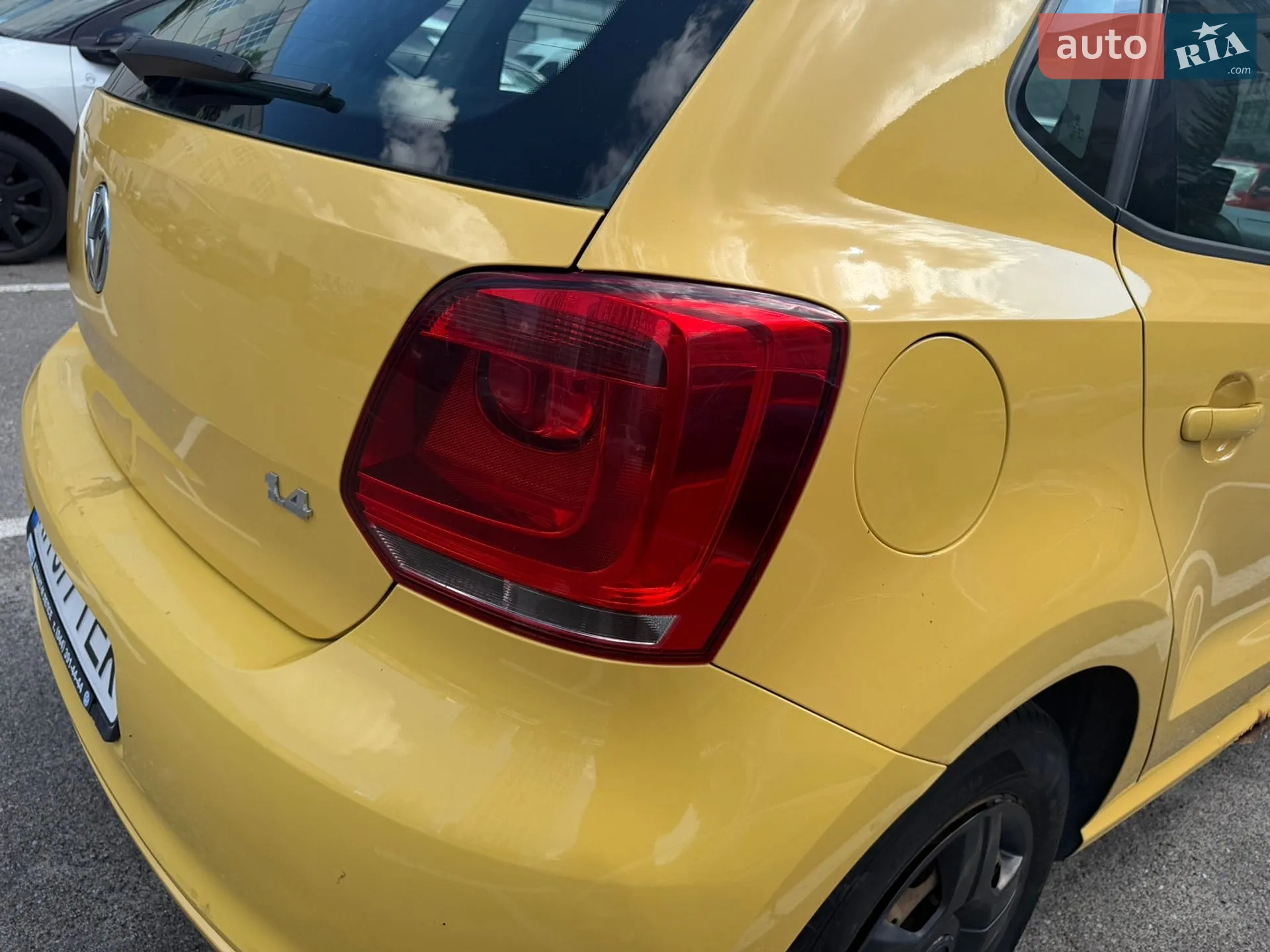 2010 Volkswagen Polo - мініатюра 13