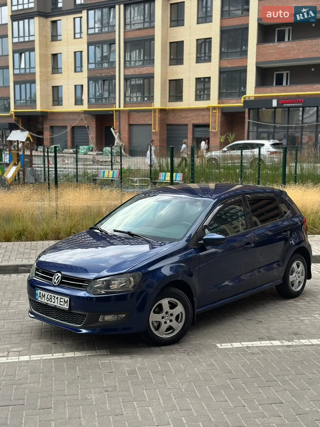 2010 Volkswagen Polo - мініатюра 2