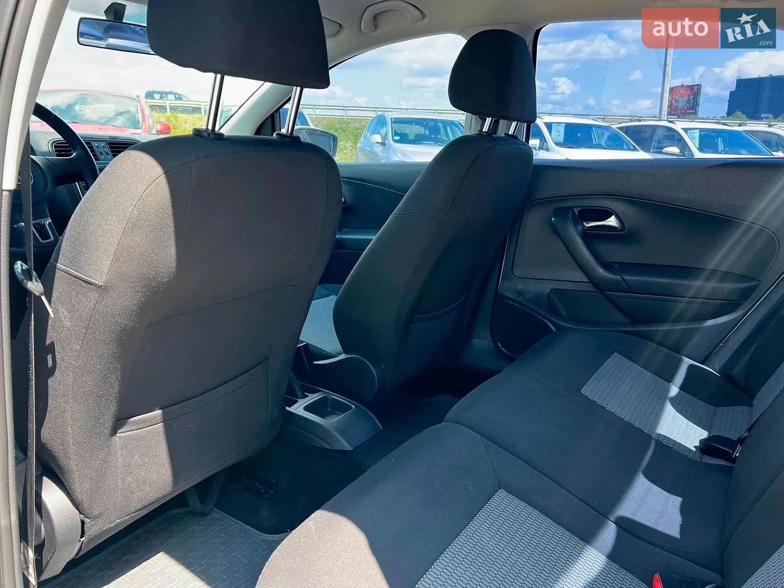 2013 Volkswagen Polo - мініатюра 35