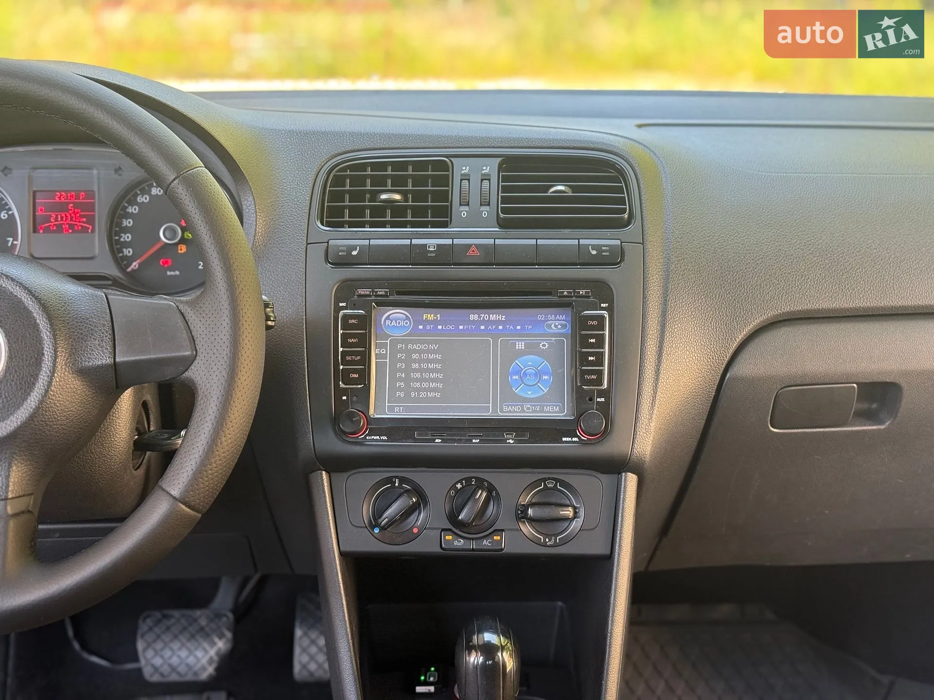 2012 Volkswagen Polo - мініатюра 20
