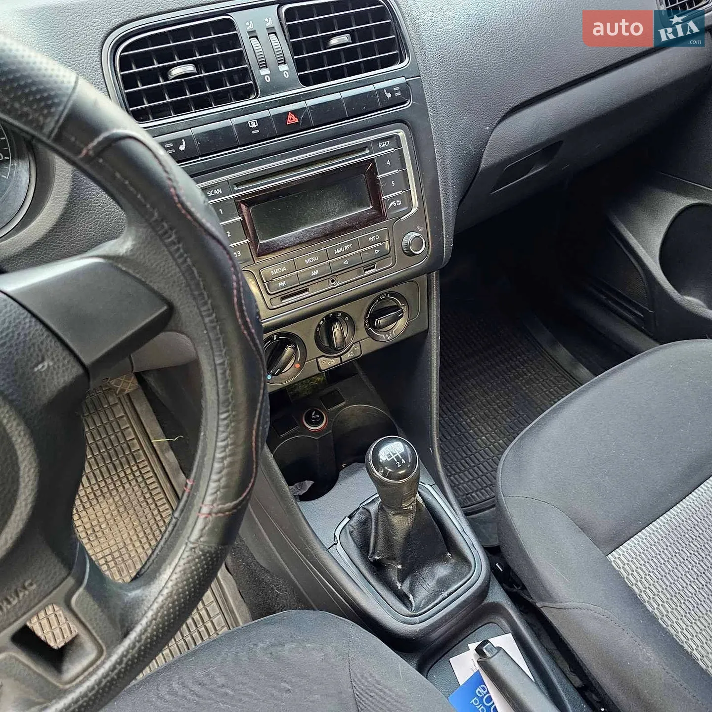 2013 Volkswagen Polo - мініатюра 9