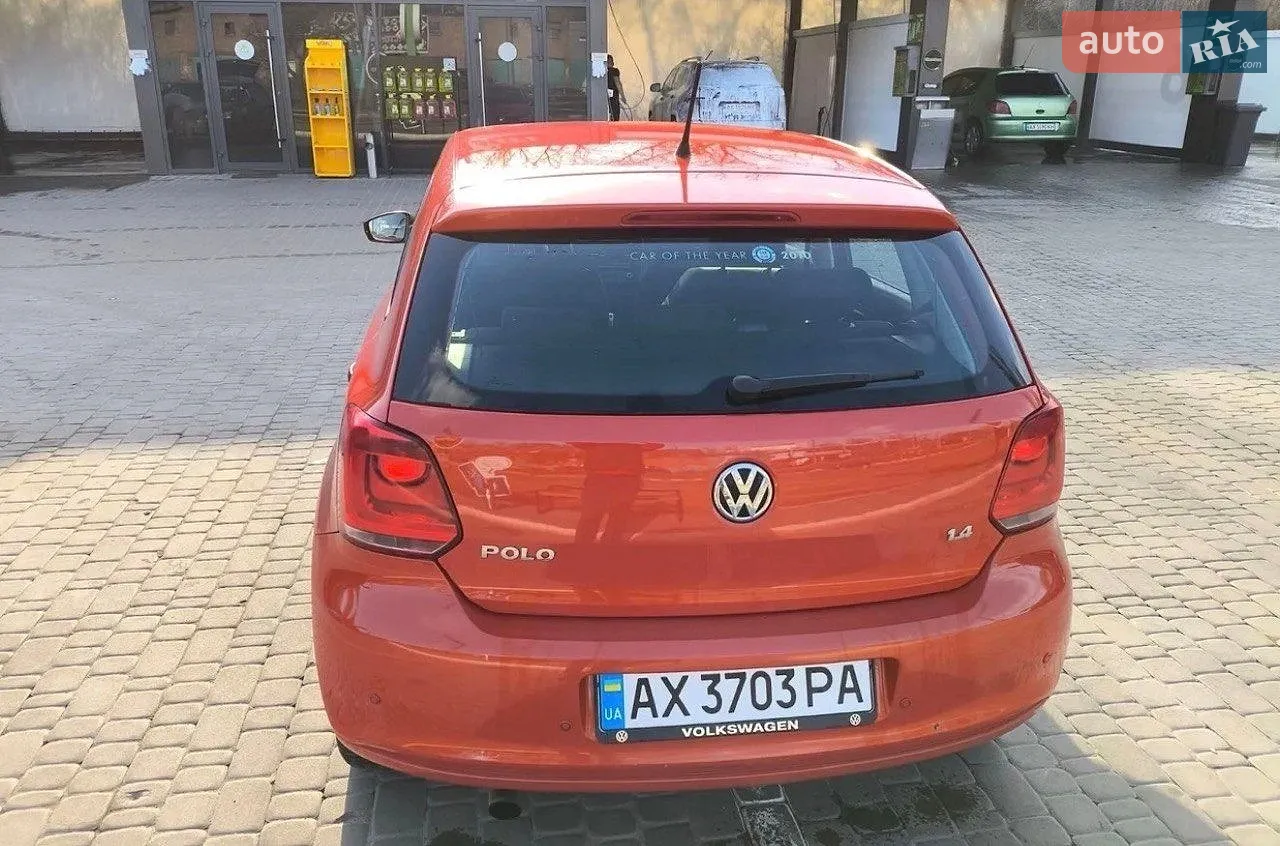 2010 Volkswagen Polo - мініатюра 2
