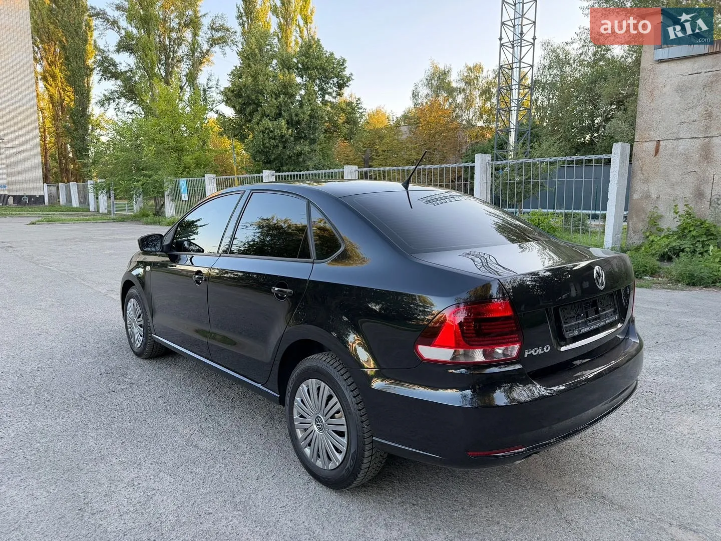2016 Volkswagen Polo - мініатюра 3