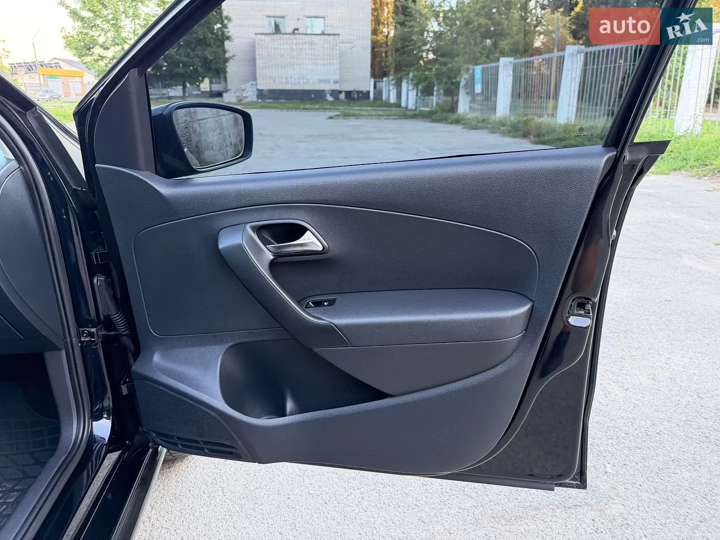 2016 Volkswagen Polo - мініатюра 19