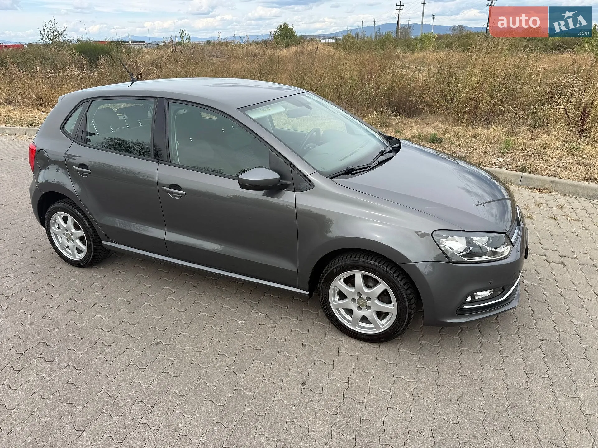 2015 Volkswagen Polo - мініатюра 12