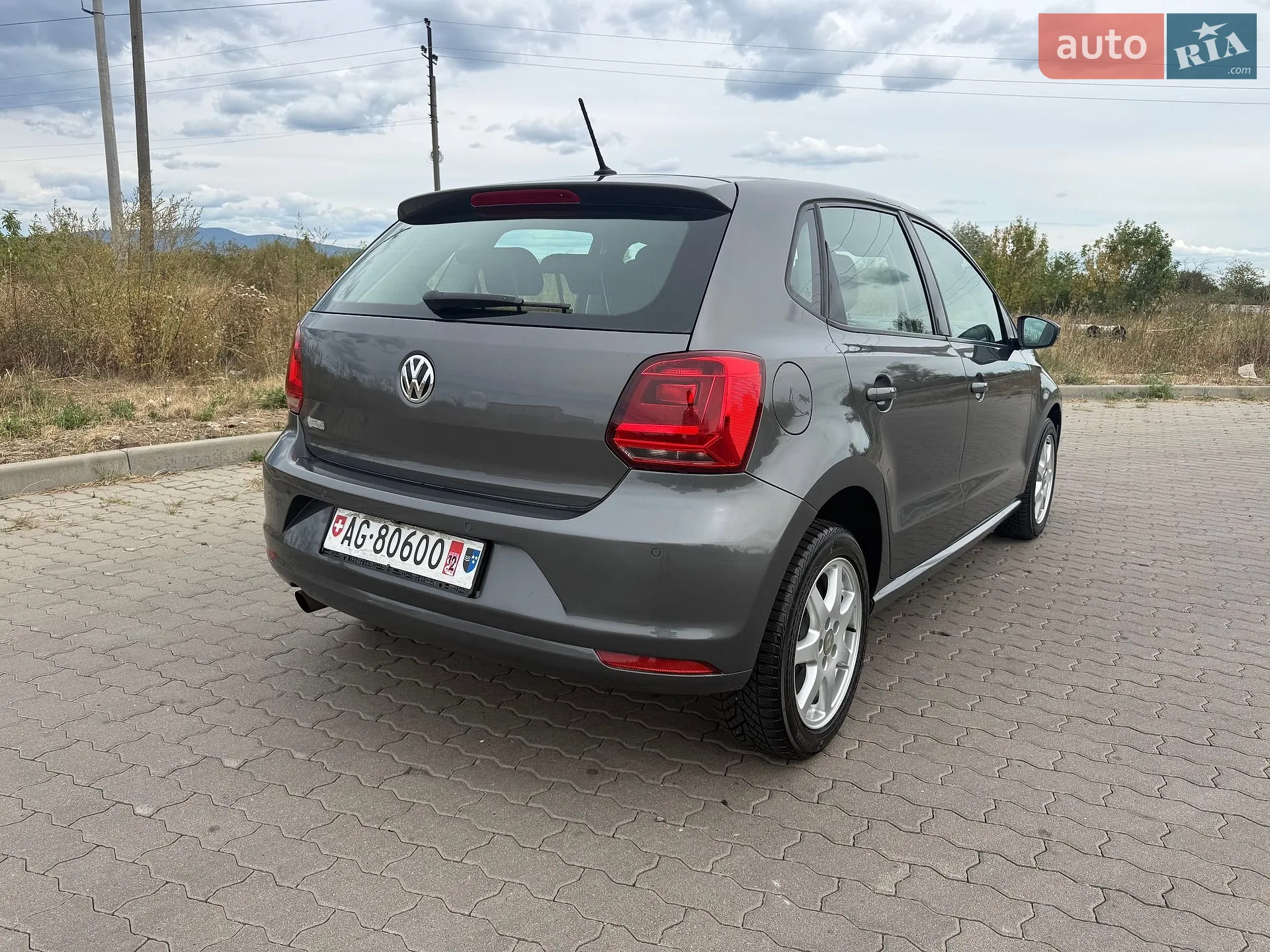 2015 Volkswagen Polo - мініатюра 18