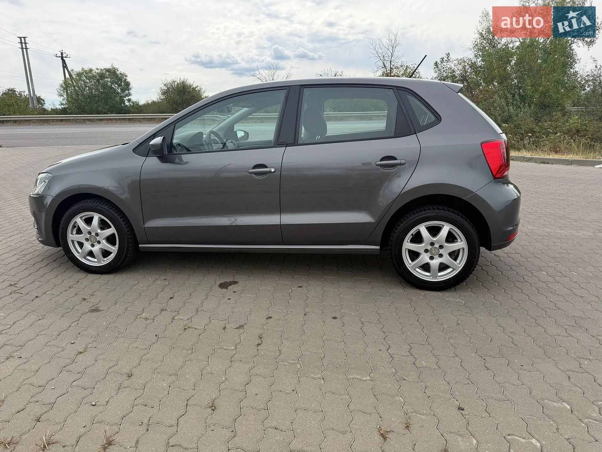 2015 Volkswagen Polo - мініатюра 27