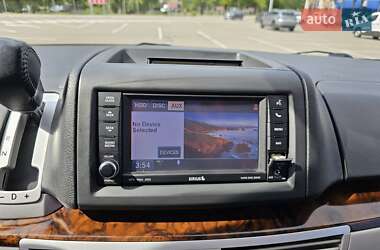 Минивэн Volkswagen Routan 2013 в 