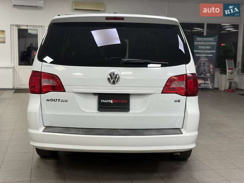 Мінівен Volkswagen Routan 2013 в Києві фото 12 Мінівен Volkswagen Routan 2013 в Києві