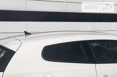 Купе Volkswagen Scirocco 2012 в 
