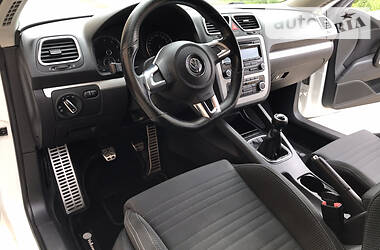 Хетчбек Volkswagen Scirocco 2009 в 