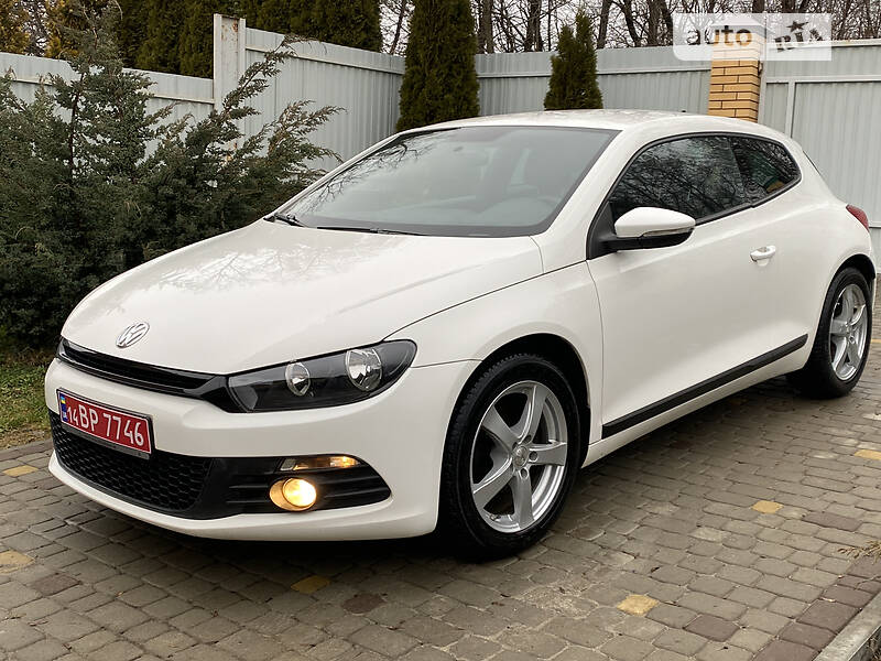 Купе Volkswagen Scirocco 2009 в Львові