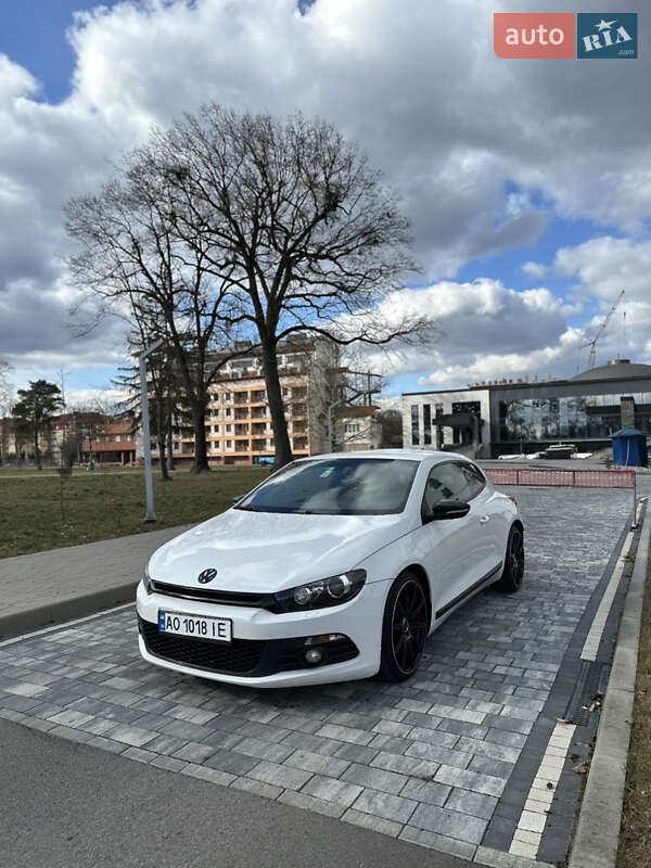 Хетчбек Volkswagen Scirocco 2010 в Мукачевому