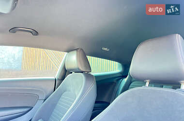 Хэтчбек Volkswagen Scirocco 2010 в 
