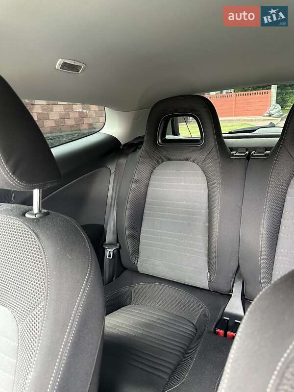 Хетчбек Volkswagen Scirocco 2012 в Рівному