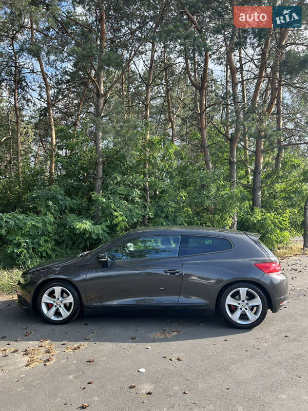 Хетчбек Volkswagen Scirocco 2010 в Дніпрі