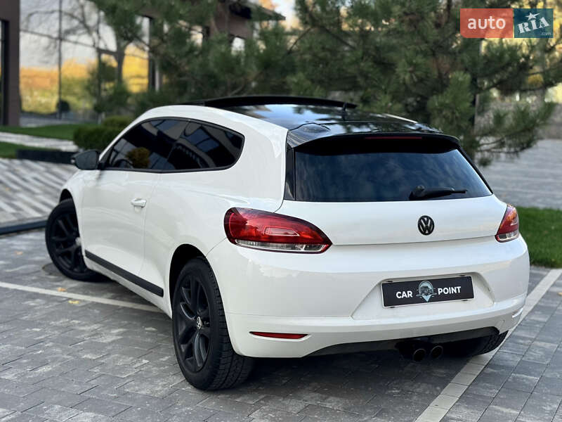 Хетчбек Volkswagen Scirocco 2010 в Ужгороді