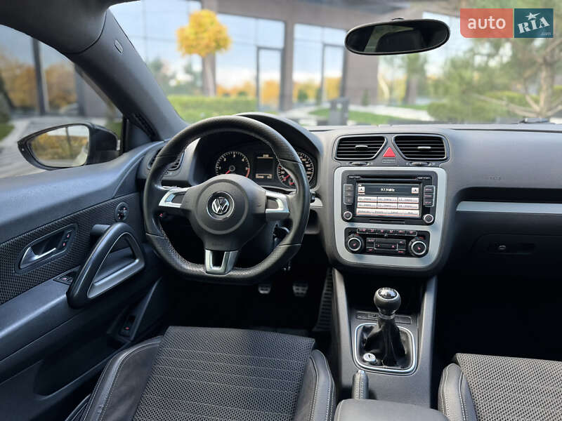 Хетчбек Volkswagen Scirocco 2010 в Ужгороді