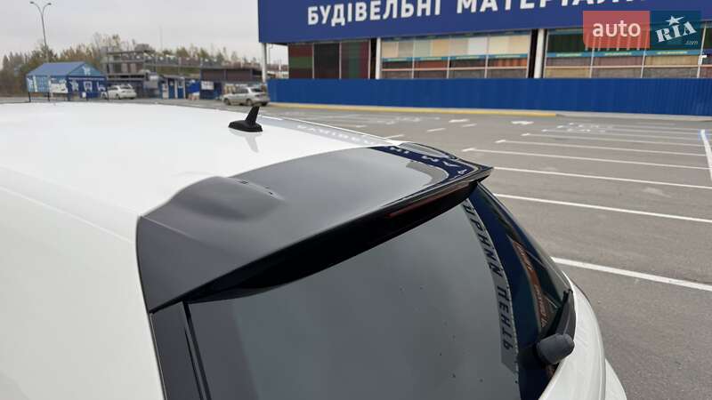 Хэтчбек Volkswagen Scirocco 2011 в Каменец-Подольском фото 14 Хэтчбек Volkswagen Scirocco 2011 в Каменец-Подольском