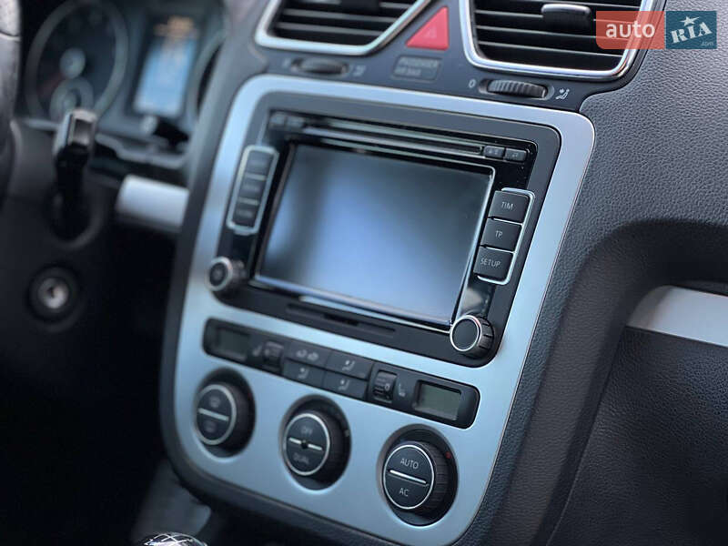 Хетчбек Volkswagen Scirocco 2010 в Львові