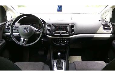 Минивэн Volkswagen Sharan 2013 в Полонном