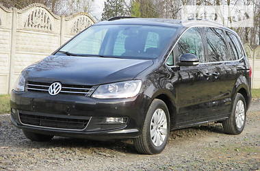 Минивэн Volkswagen Sharan 2015 в Ровно