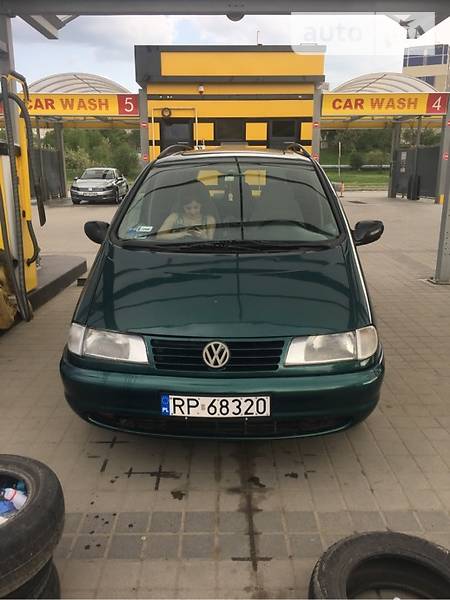 Мінівен Volkswagen Sharan 1996 в Львові