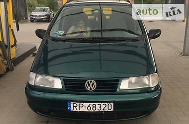 Минивэн Volkswagen Sharan 1996 в Львове