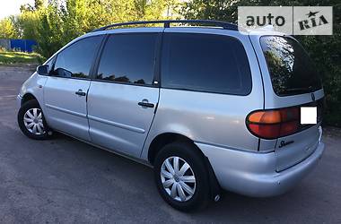 Мінівен Volkswagen Sharan 1999 в Житомирі