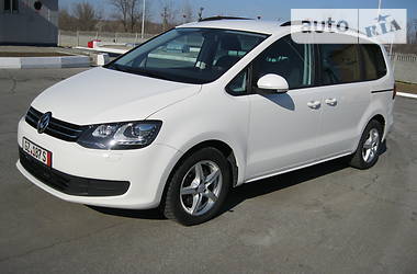 Минивэн Volkswagen Sharan 2013 в Киеве