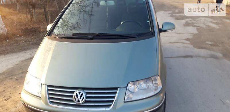 Мінівен Volkswagen Sharan 2004 в Хмельницькому