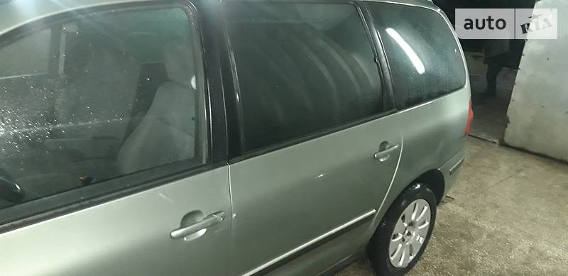 Мінівен Volkswagen Sharan 2004 в Хмельницькому